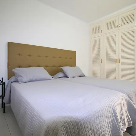 Mar Apartment *