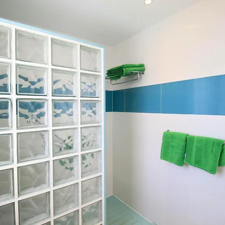 Mar Apartment *