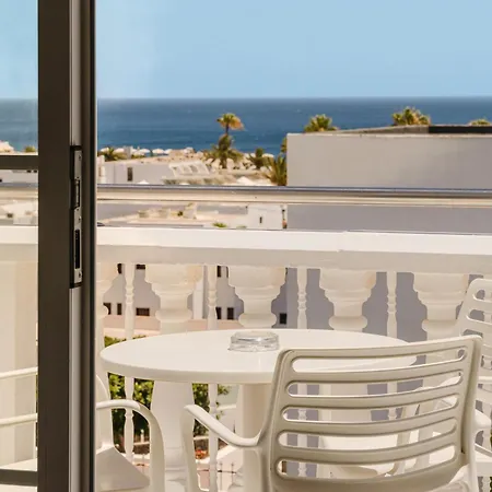 Mar- Select Adults Puerto del Carmen (Lanzarote)